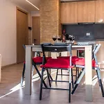 Hellochalet - The Family Crest - Cervinia With Balcony E Mountain Views Апартаменти *