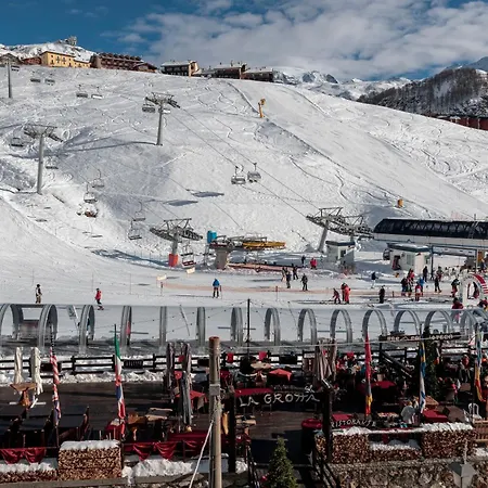 Hellochalet - The Family Crest - Cervinia With Balcony E Mountain Views Διαμέρισμα *