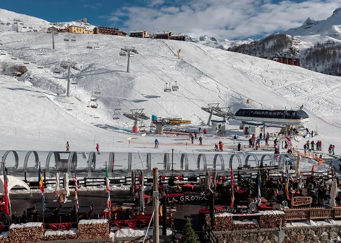 Hellochalet - The Family Crest - Cervinia With Balcony E Mountain Views Апартаменти *